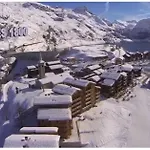 Apartman 1800 *